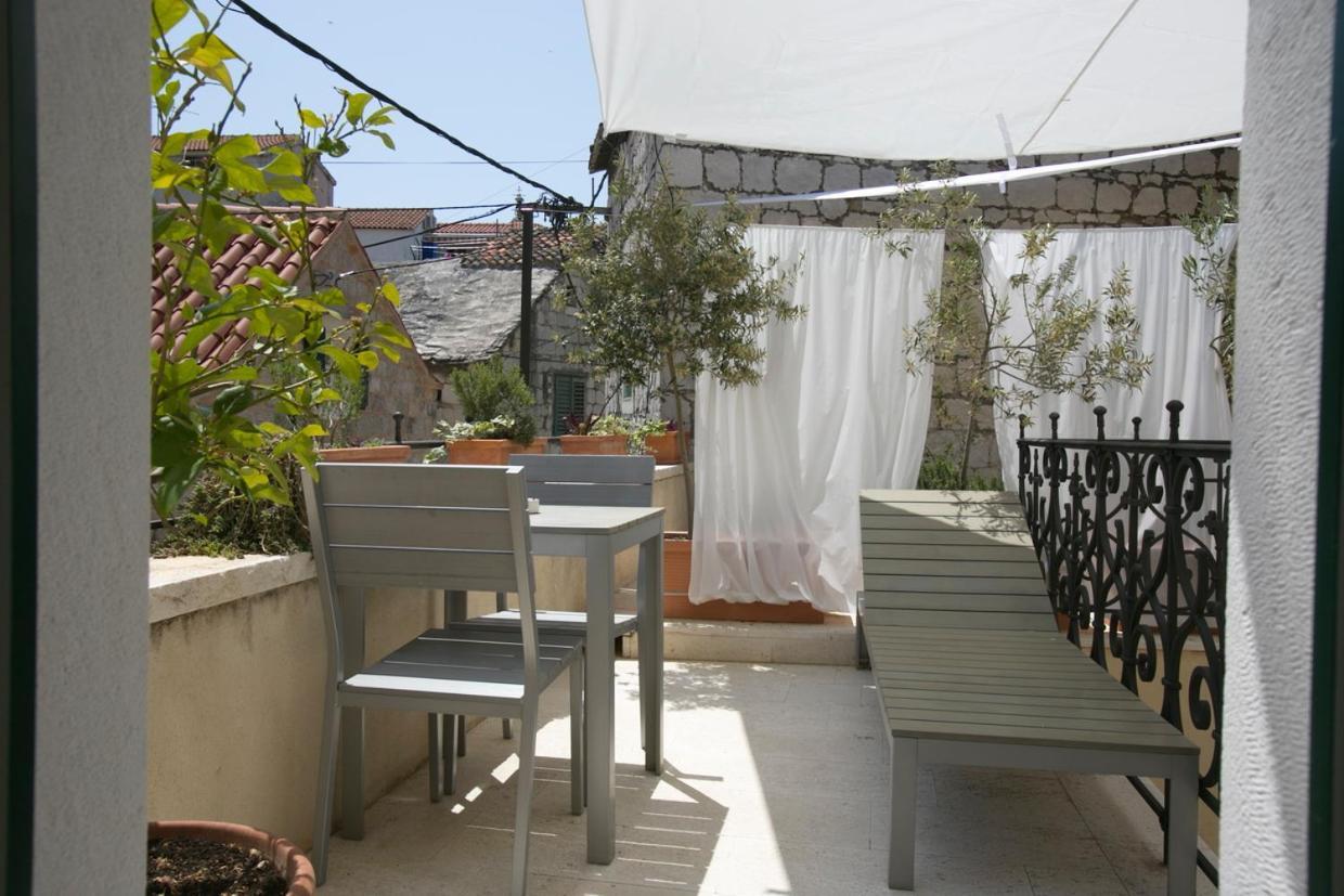 Divota Apartment Hotel Split Exterior photo