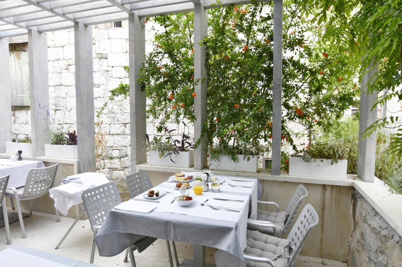 Divota Apartment Hotel Split Exterior photo